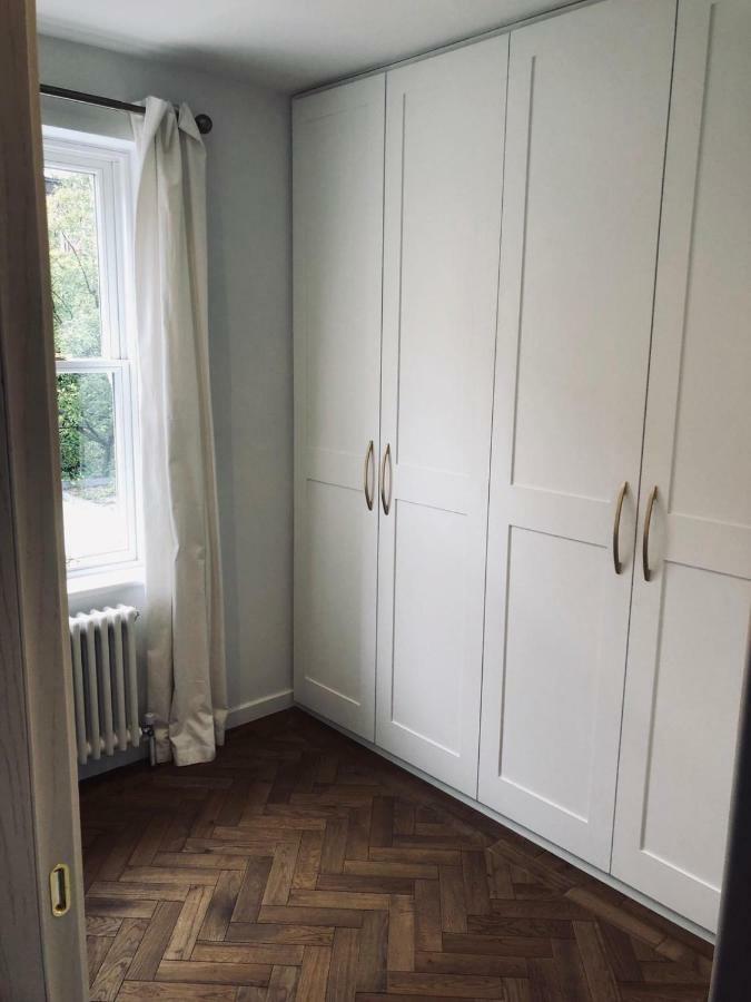 Stunning Gated Home Лондон Екстер'єр фото